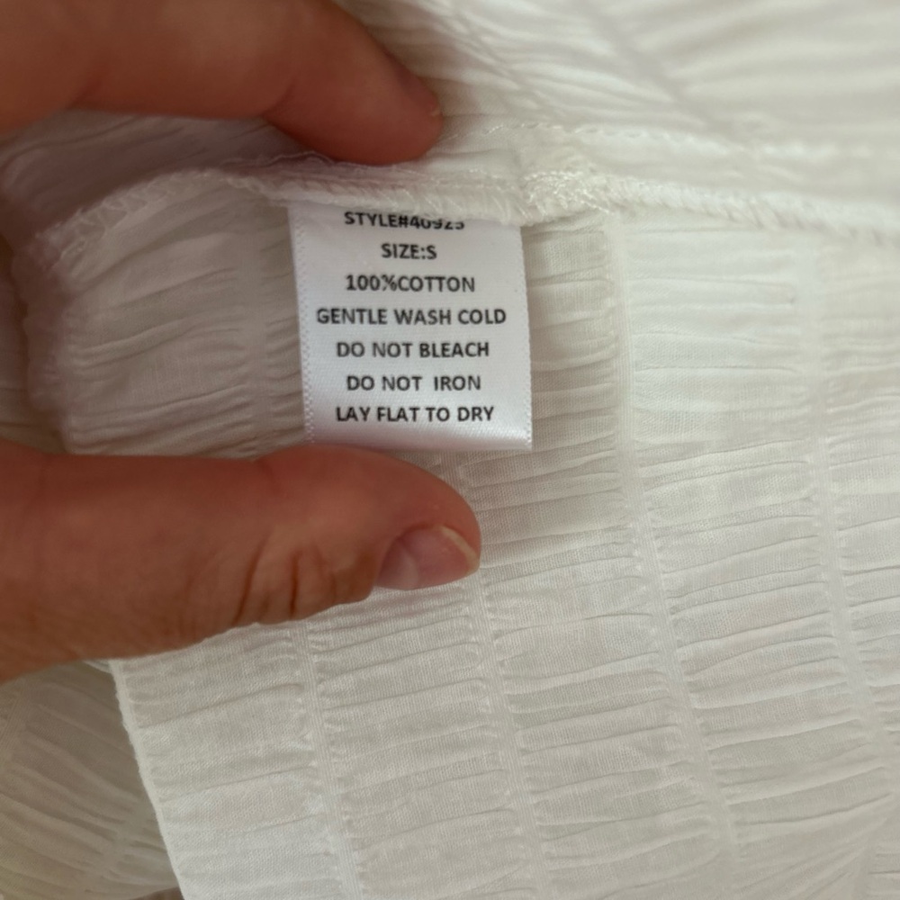 Universal Thread White Ruffle Blouse - Picture 3 of 4